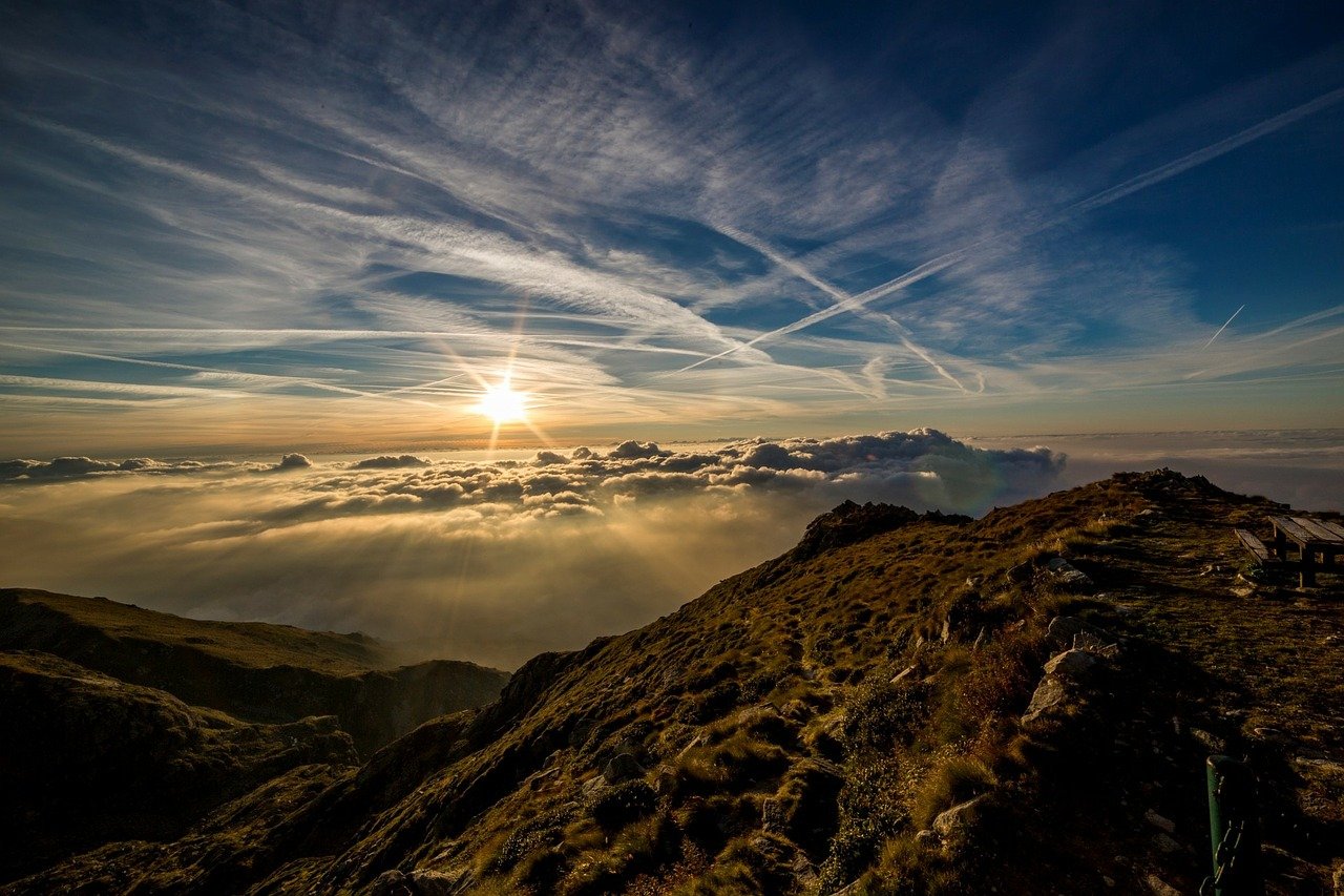 Top 10 Beautiful Yet Terrifying and Dangerous Wonders of Nature
