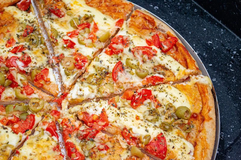 Top-10-Best-Recipes-for-Pizza-That-You-Can-Prepare-at-Home.jpeg