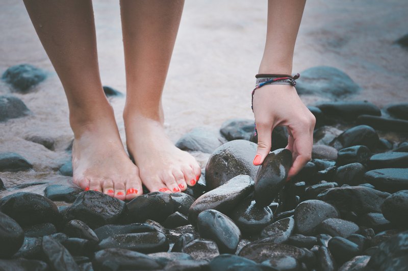 Top 10 Important Lessons to Keep Your Toenails Healthy and Pretty