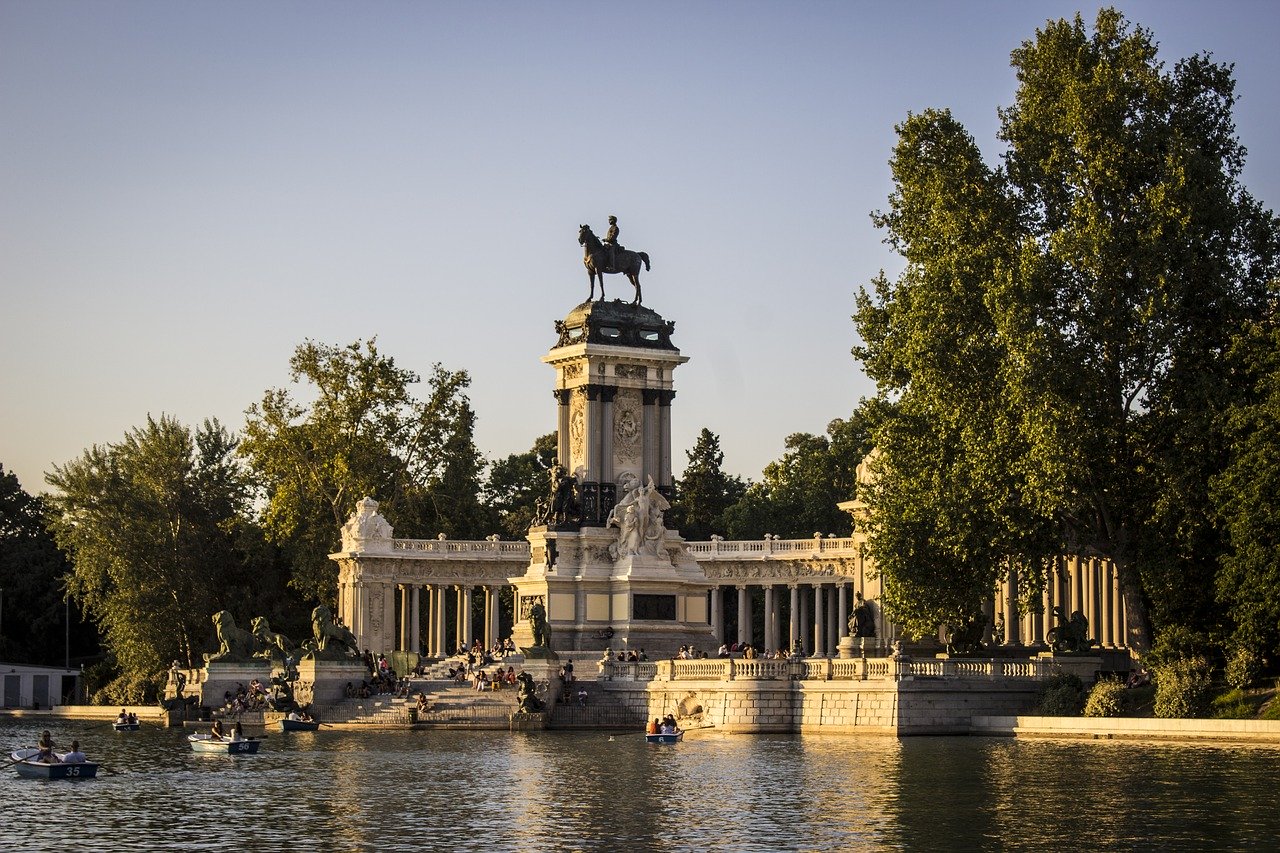 Top 10 Must-do Things While In Vibrant Madrid