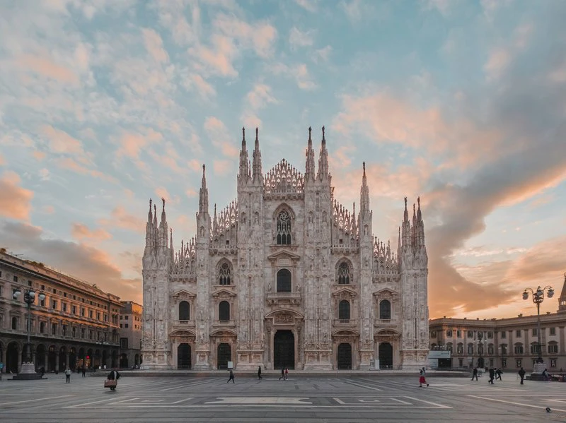 Top-10-Things-to-Do-in-Milan,-the-Capital-of-Art-and-Fashion.jpg