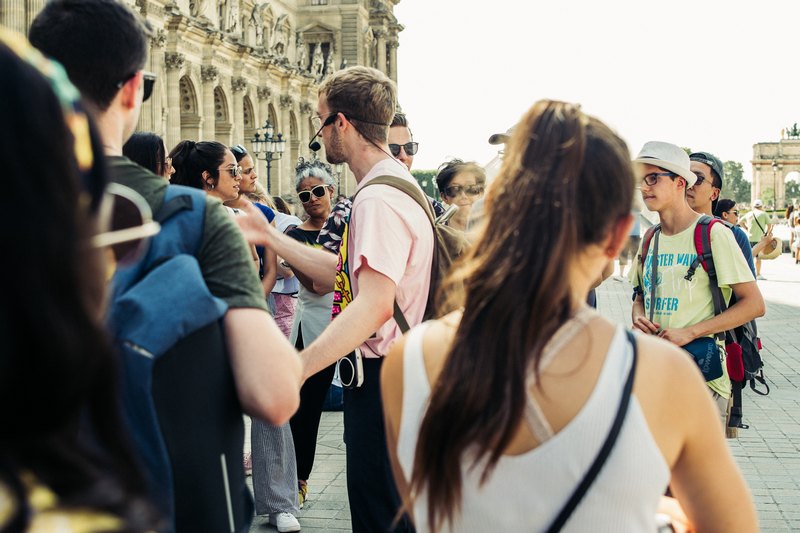 Top 10 Tour Guide Duties (And Why To Appreciate Them)