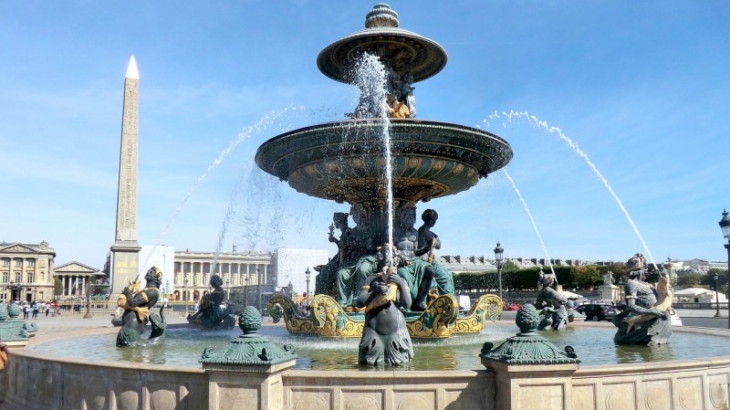 Place de la Concorde in Paris during the summer day