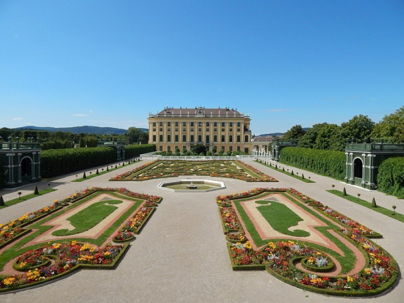 Schoenbrunn Palace and it's gardens